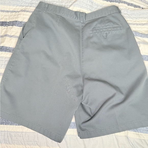 Classic High-Rise Women's Short - Picture 2 of 4